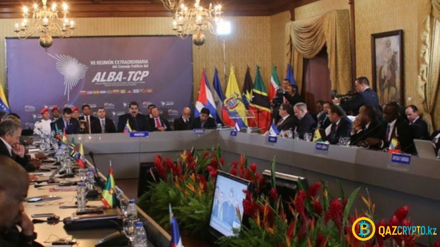Николас Мадуро призывает страны Латинской Америки использовать криптовалюту Венесуэлы - ElPetro