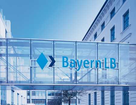 Аналитики банка BayernLB предсказали рост курса биткойна до $90 000