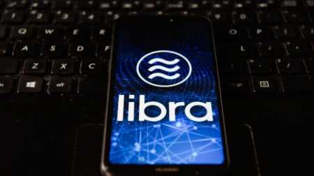 Марк Цукерберг: «Facebook может выйти из Libra, если регуляторы не одобрят...