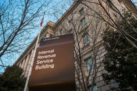 Налоговая служба США проведет саммит с участием криптовалютных компаний