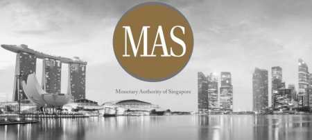 MAS Сингапура временно освободило криптовалютные компании от получения лицензий