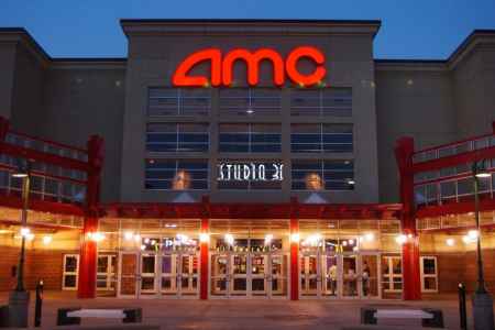 Сеть кинотеатров AMC начала принимать платежи в криптовалюте