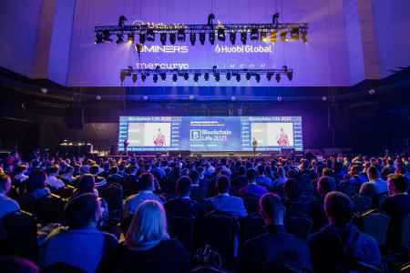 В Москве состоялся 7-ой международный форум Blockchain Life 2021