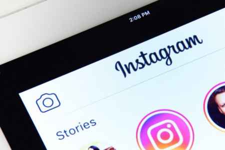 Instagram банит пользователей за публикации о биткоине