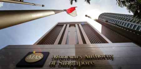 Глава ЦБ Сингапура: Частные криптовалюты провалились