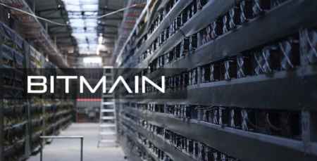 У Bitmain вышел новый биткоин-майнер Antminer S21